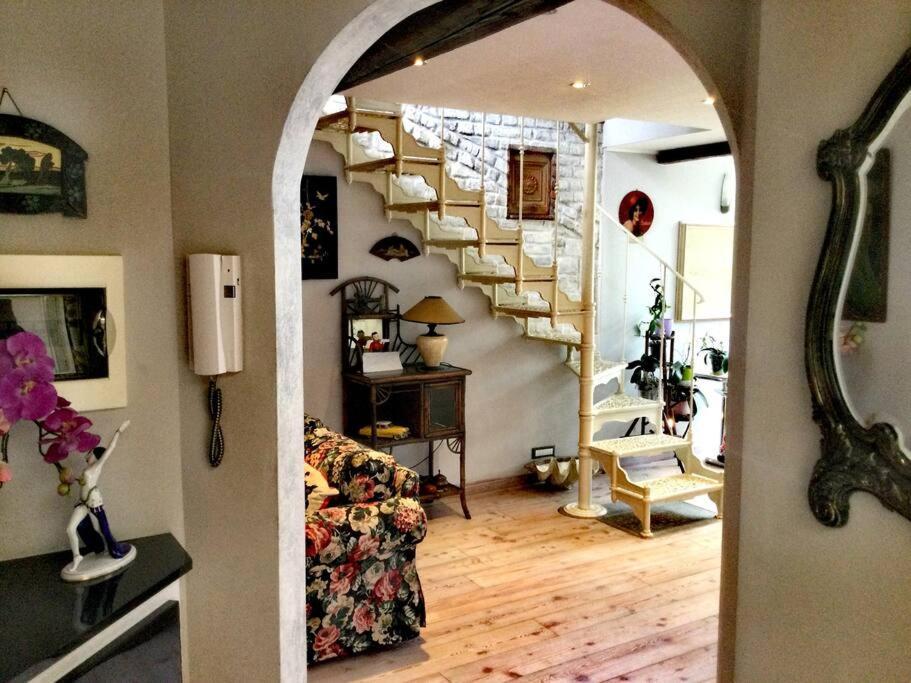 Cozy With Garden Terrace Appartement